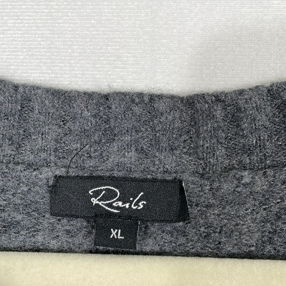 Rails Camo Sweater XL Gray Camo Print Crewneck - Picture 2 of 10